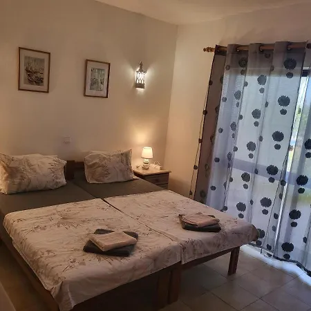 Feliz São Bartolomeu de Messines