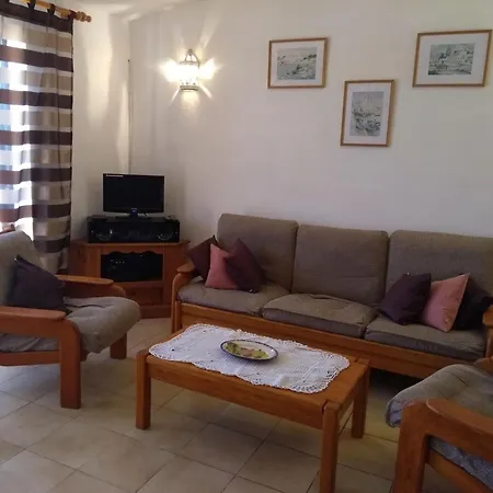 Feliz Appartement São Bartolomeu de Messines