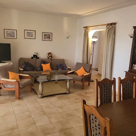 Feliz São Bartolomeu de Messines