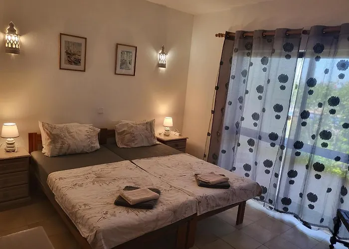 Feliz São Bartolomeu de Messines